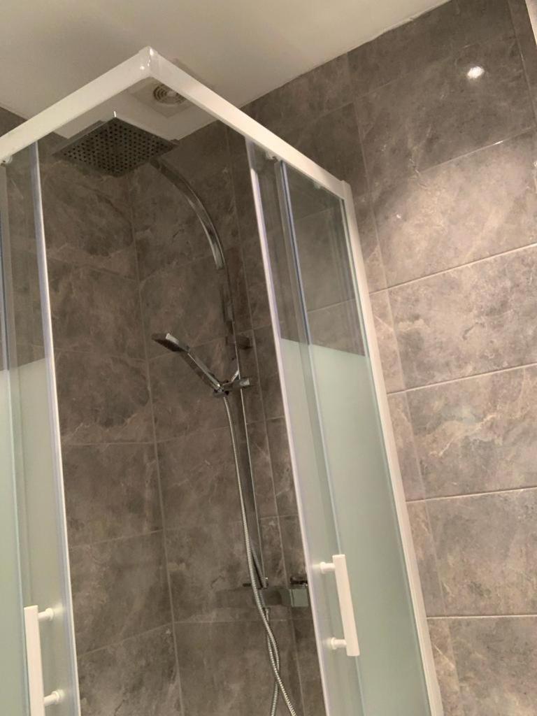 Luxury Living Manchester Esterno foto